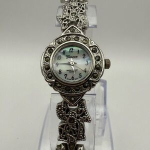 Geneva Silver Women's Watch Dark Grey Gems Beautiful Design Band (New Battery)